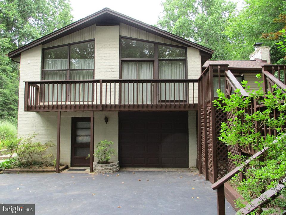 1st image of 12209 Woodlark Ct