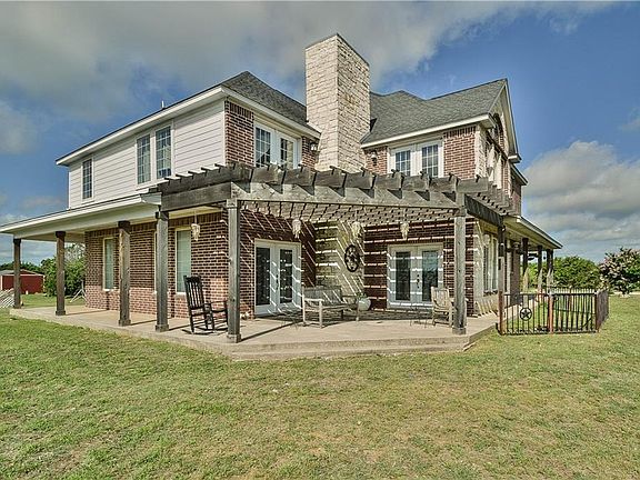 2nd image of 6124 County Road 1233