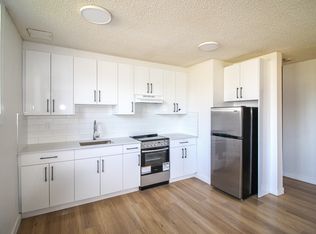 Royal Apartments - 3615 119th, Edmonton, AB T5W 1H1