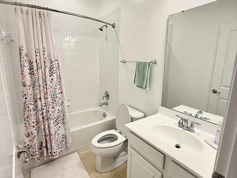 749 S Macon St — Photo 27