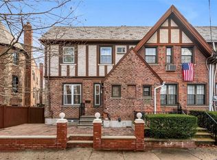 1238 Pinchot Pl, Bronx, NY 10461