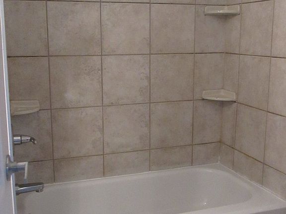 2nd image of 3115 119th St NW