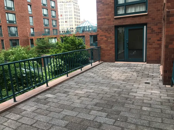 1 Irving Place image 15 of 19