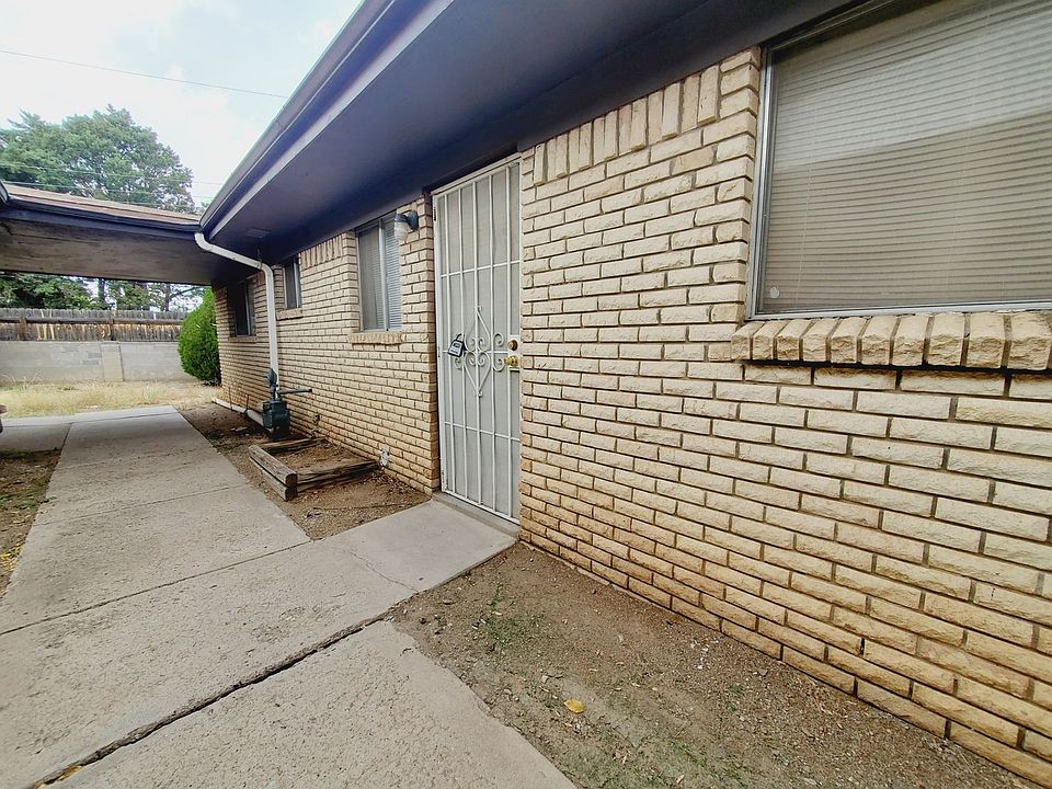 1st image of 3215 Morris St NE Unit 4