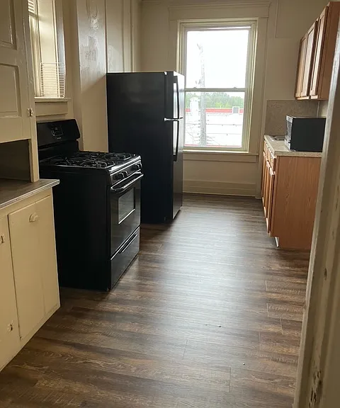 200 W Main St #38 — Photo 11