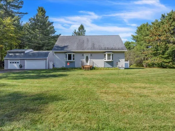 213 Hidden Oaks Drive, Colchester, VT 05446