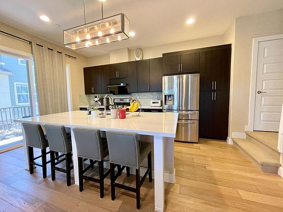 5th image of 2423 Stearman Ln
