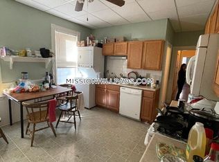 88 Fisher Ave #2A, Roxbury Crossing, MA 02120