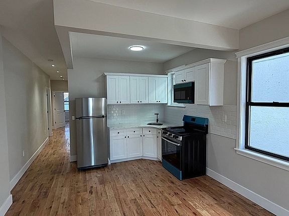 5th image of 4519 Seton Ave
