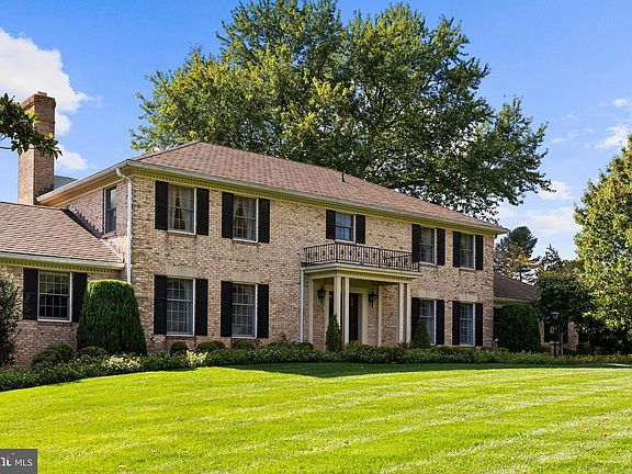 2nd image of 1207 Towlston Rd