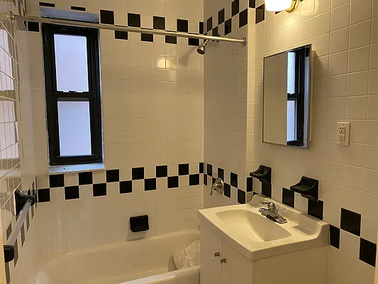 Rented by Coldwell Banker American Homes | media 8