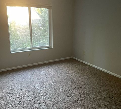 4th image of 8614 Timber Park Dr