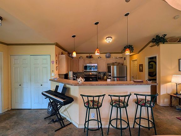 5th image of 17-7946 N Kulani Rd