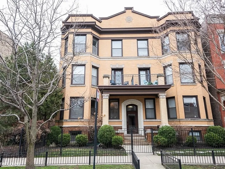 3647 N Wilton Ave #2 — Photo 25