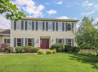 5850 Chicory Dr, Fitchburg, WI 53711