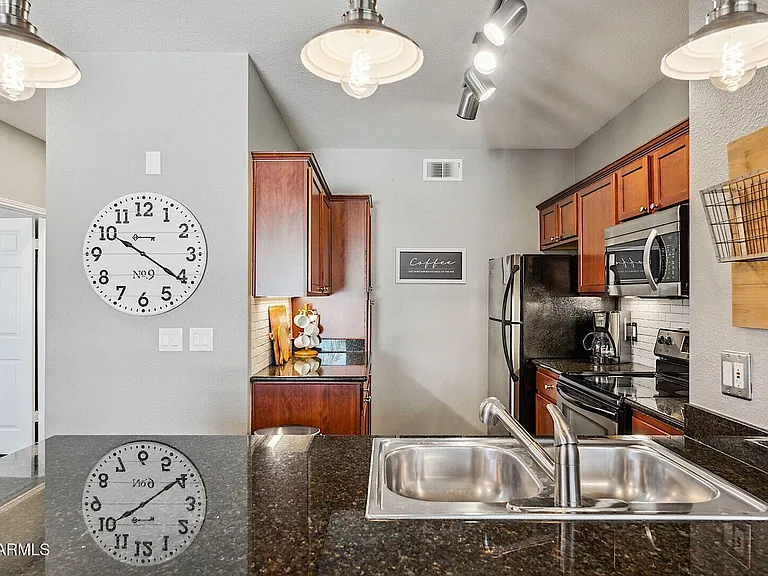 7009 E Acoma Dr #2121 — Photo 11