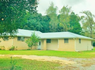 13915 Triple B Rd, Greenwell Springs, LA 70739
