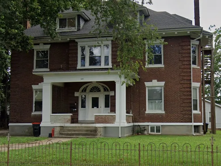 149 Vernon Ave #8 — Photo 7