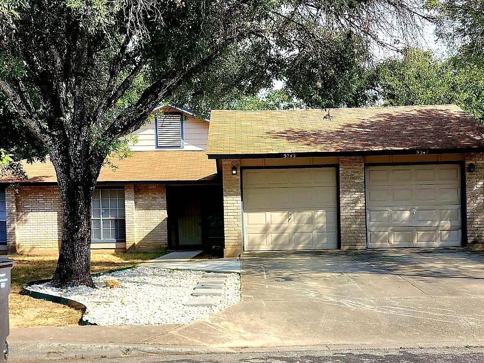 5247 Meadow Rise
