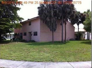 17280 NE 22nd Ave, North Miami Beach, FL 33160