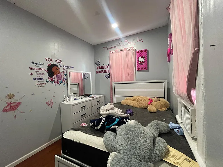 154 Autumn St #1 — Photo 3