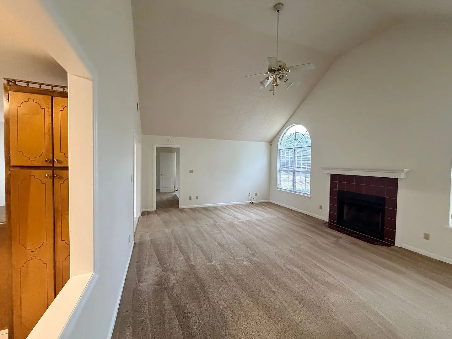 Charming 3-Bedroom, 2-Bathroom Home for Rent in Northlake Subdivision Valdosta, GA — Photo 3