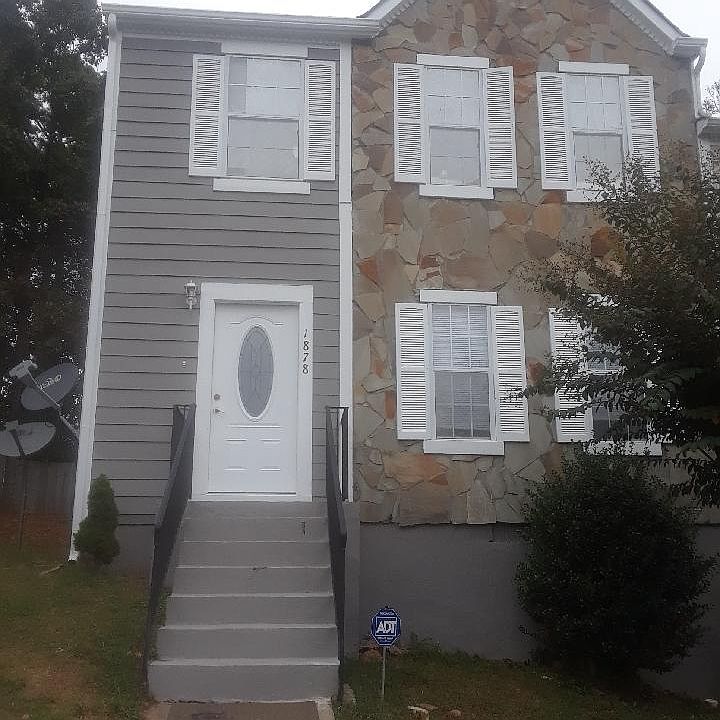 1st image of 1878 Barrington Ct #Ii