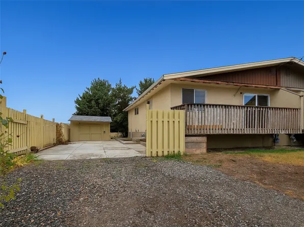 1584 Stage Rd, Cache Creek, BC V0K 1H0