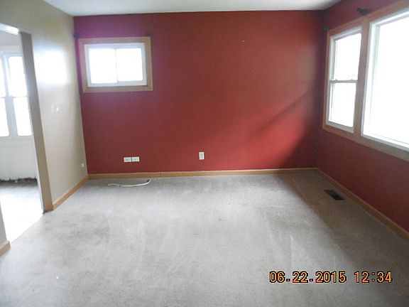 2nd image of 145 N Floyd Ln