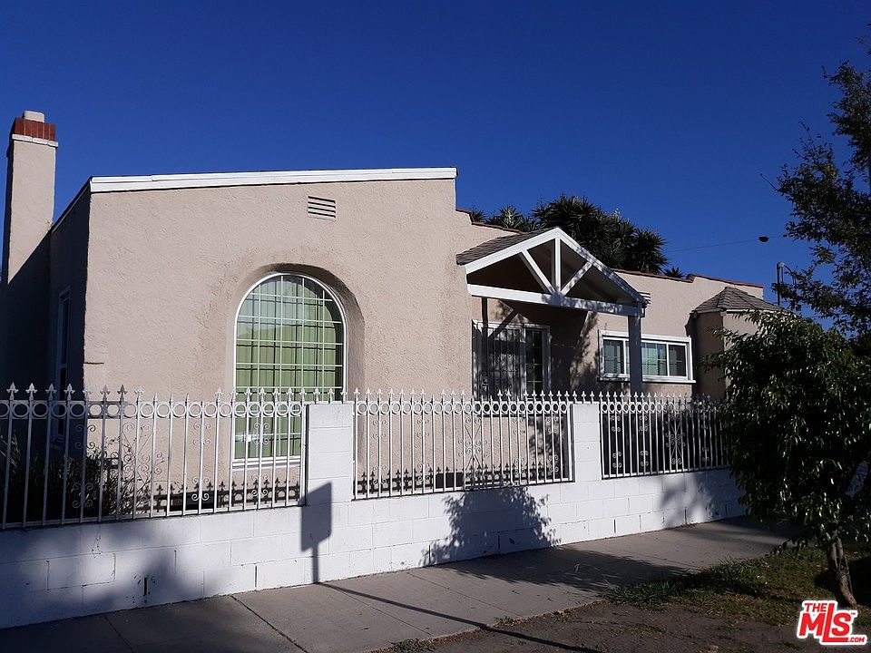 2nd image of 1558 W 64th St