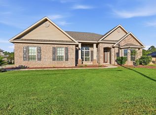 3592 Autumn Woods Dr, Crestview, FL 32539