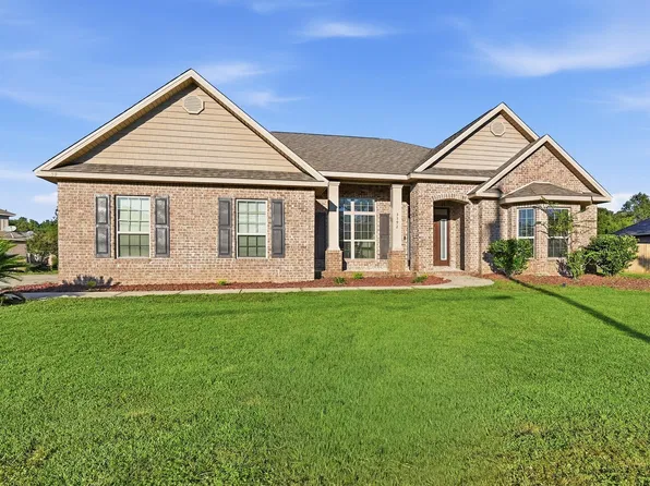 3592 Autumn Woods Dr, Crestview, FL 32539