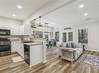1512 Gathering Pl, Cumming, GA 30040