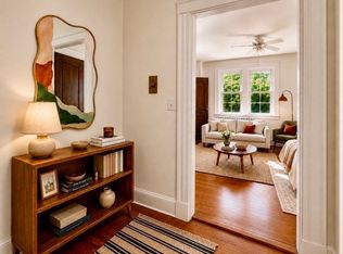 4 Washington Ave APT 5, Cambridge, MA 02140