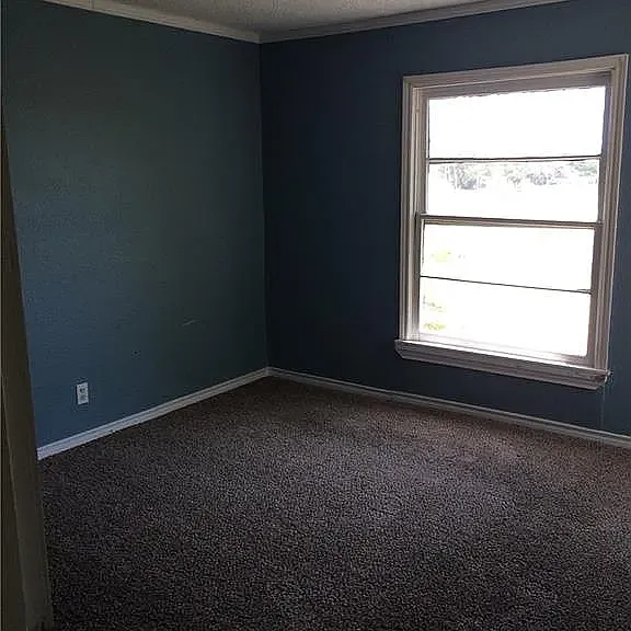 803 Conder St — Photo 5