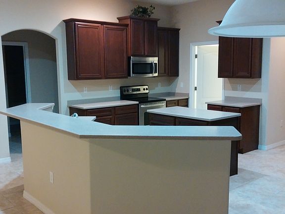5th image of 410 Easton Forest Cir SE