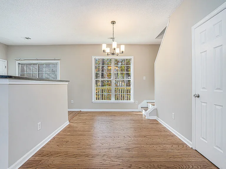 2894 Regent Walk Dr — Photo 4