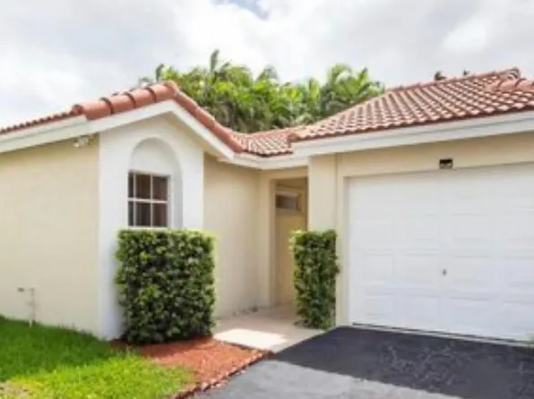 1353 Garden Rd, Fort Lauderdale, FL 33326