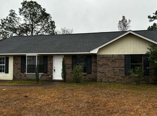 728 Timber Ridge Trl, Hinesville, GA 31313