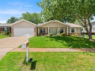 7207 Emerald Hill Ct, Saint Louis, MO 63129