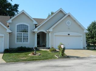 3866 Oaklin Dr, Bridgeton, MO 63044