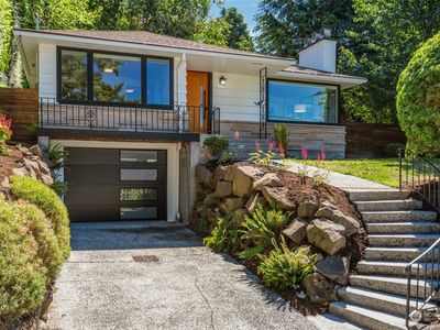 3610 31st Avenue W, Seattle, WA, 98199