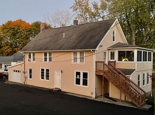 21 Saint John St #A, North Haven, CT 06473