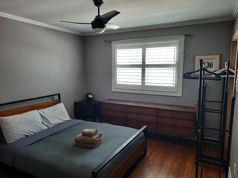 62 Eugenia St — Photo 26
