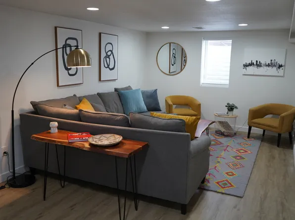 2201 S Quitman Way, Denver, CO 80219