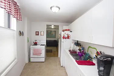 Rented by Jonis Realty