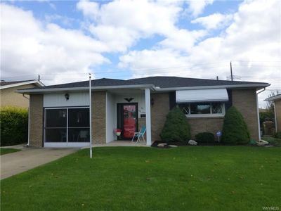 66 Rosemead Ln, Cheektowaga, NY, 14227