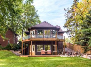 10 Crabapple Ln, Tonka Bay, MN 55331