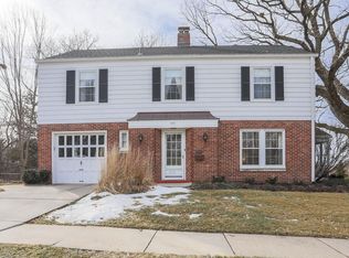 615 Forest Dr, Council Bluffs, IA 51503