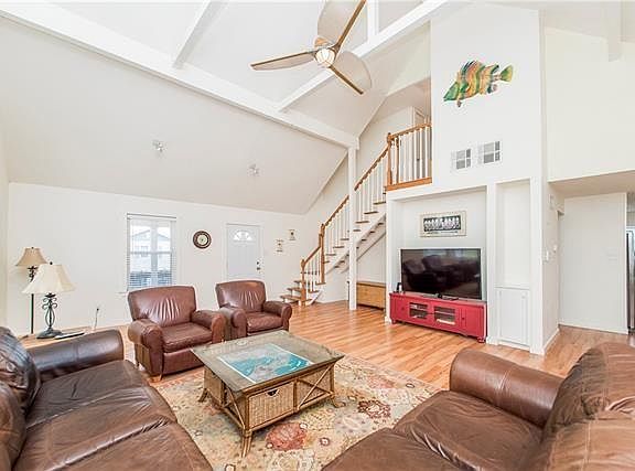 5th image of 246 Evella Dr